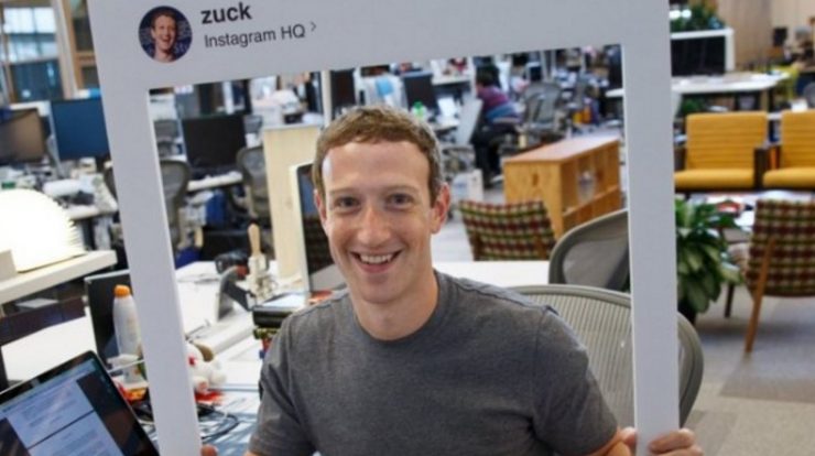 Mark Zuckerberg deckt seine Webcam ab